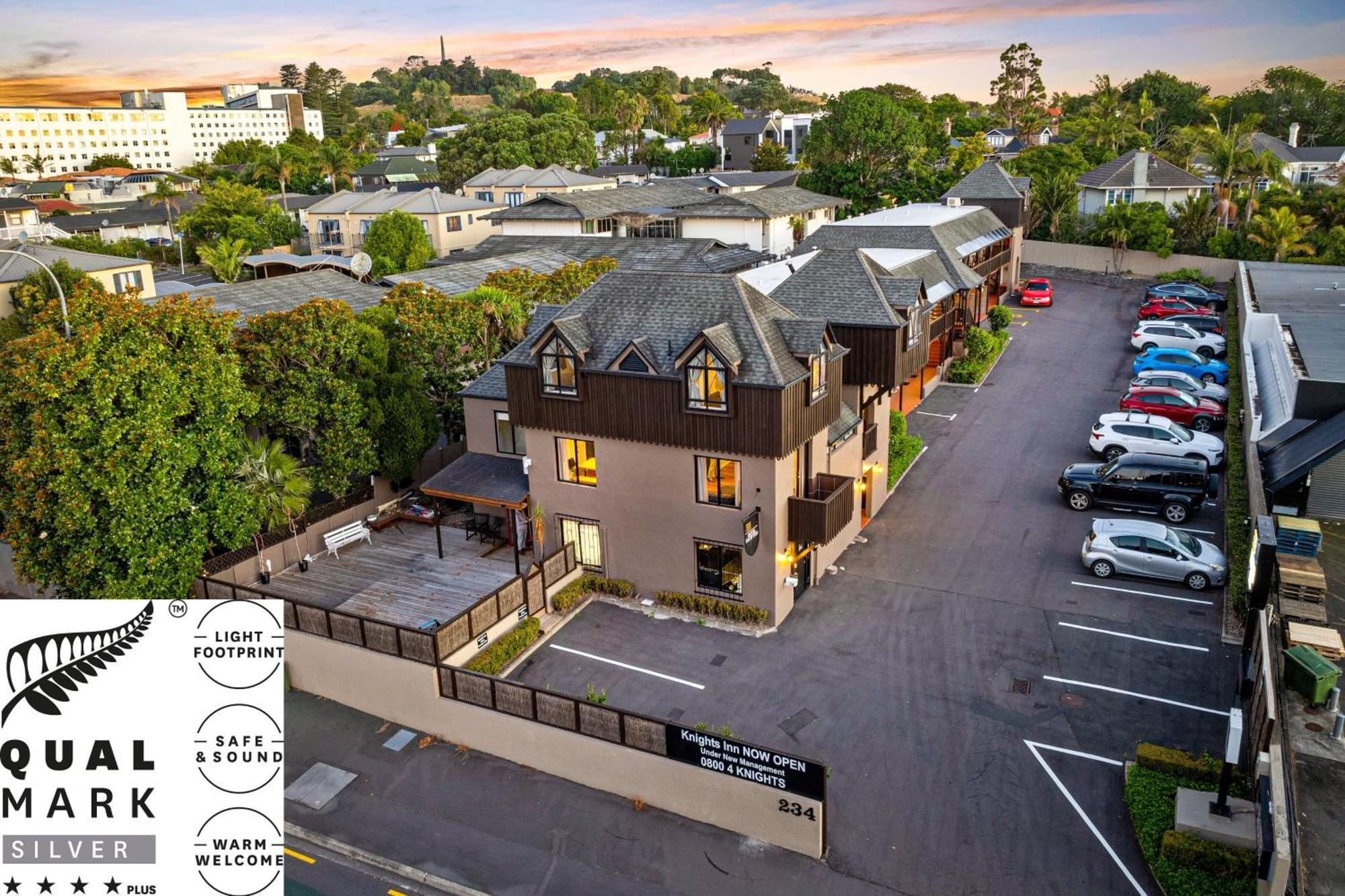 Knights Inn Auckland Eksteriør billede
